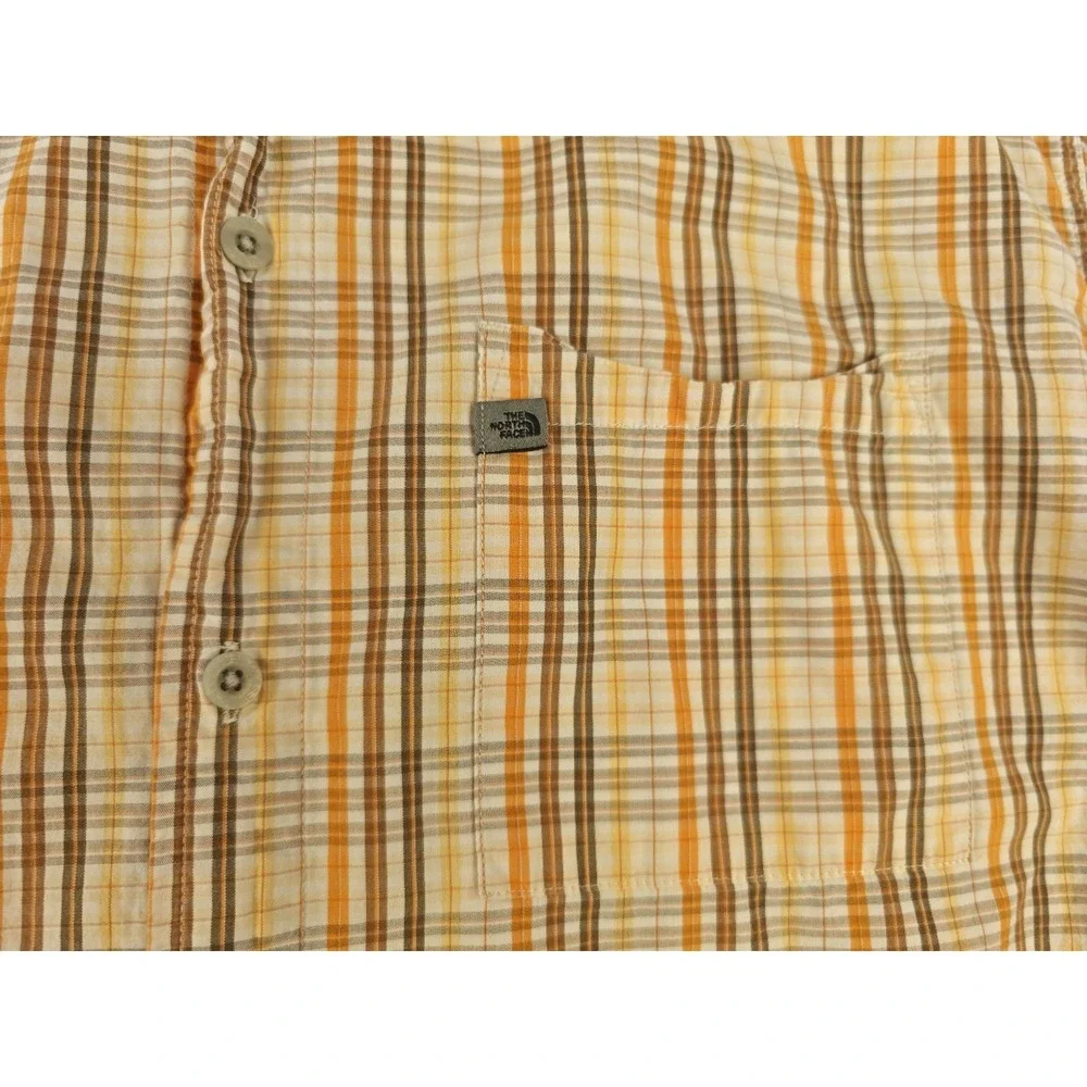 The North Face Shirt Large Short‎ Sleeve Button Up Multicolor Plaid Outdoors